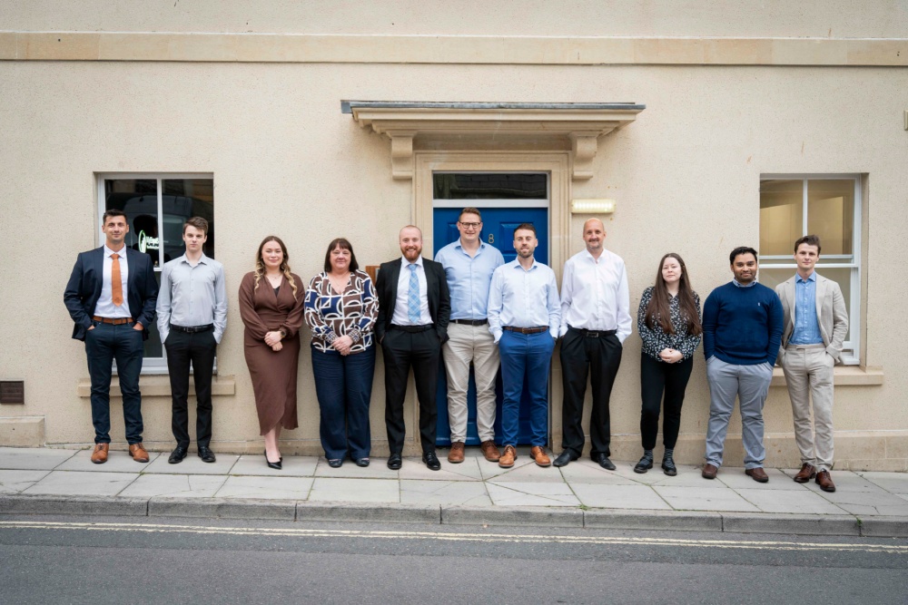 A photo of the MyExpatSIPP team